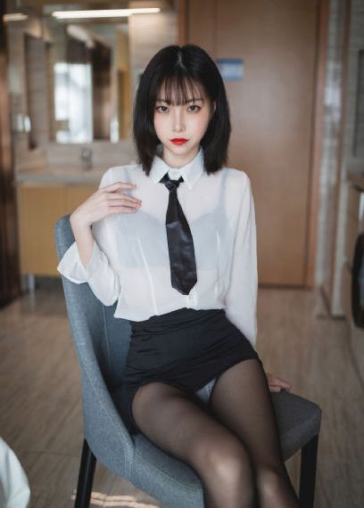 我老公的家庭教师在线播放_BD动漫在线观看